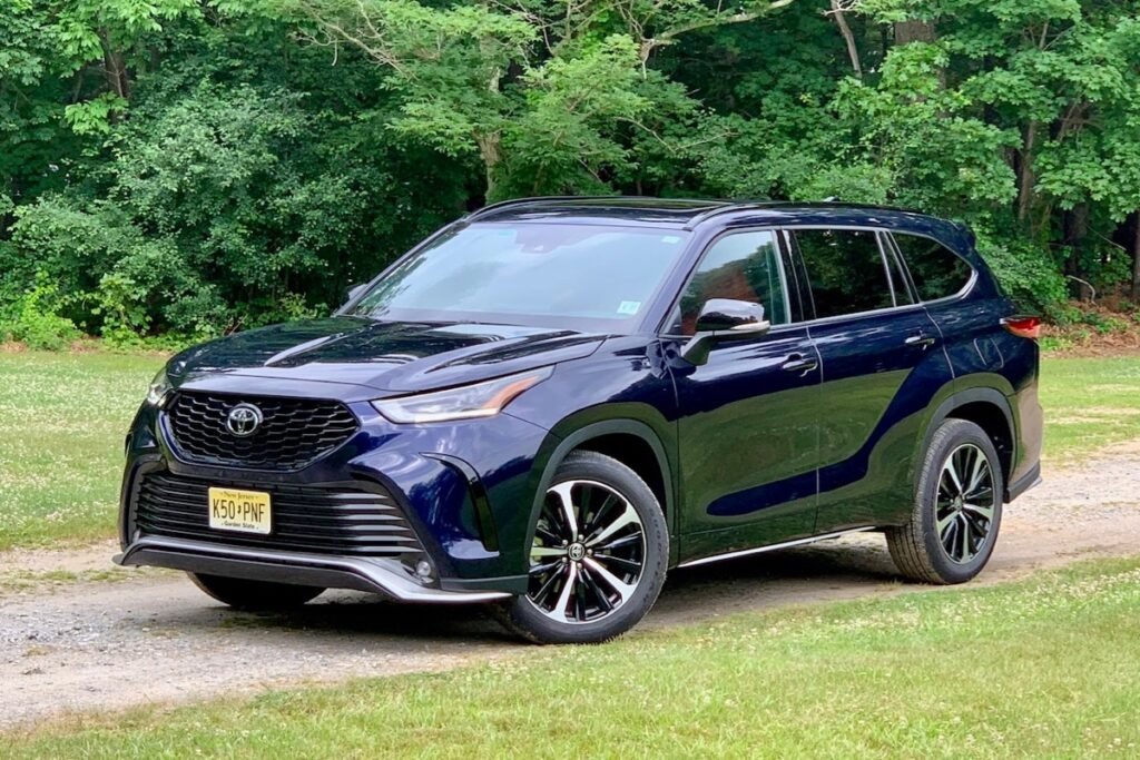 Toyota Highlander XLE 2022